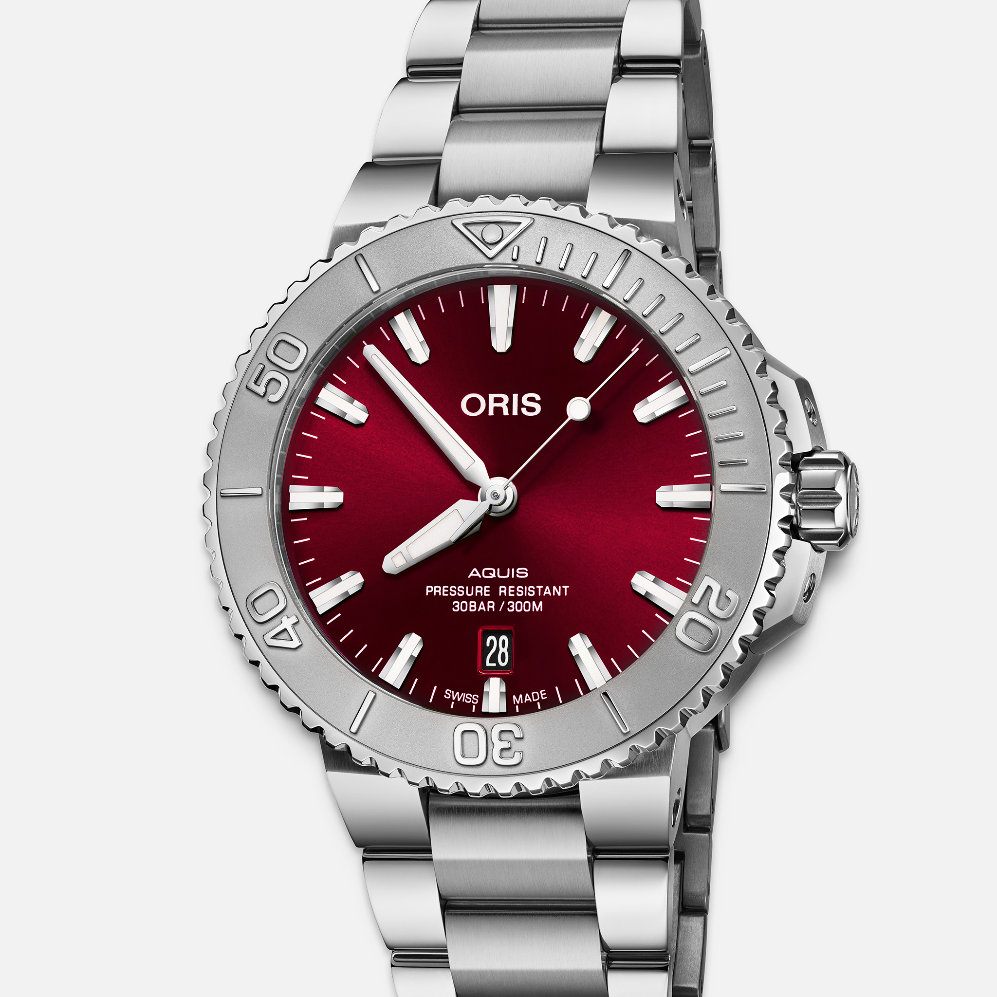 OrisAquis Date 'Cherry' 41.5mm On Bracelet