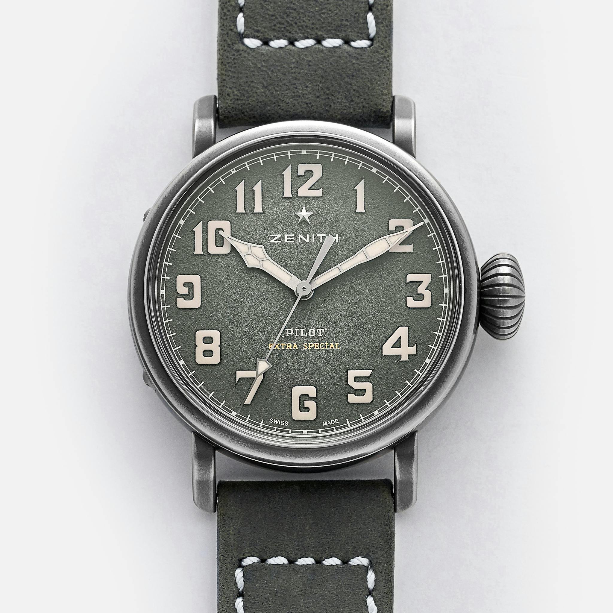 vintage style pilot watch