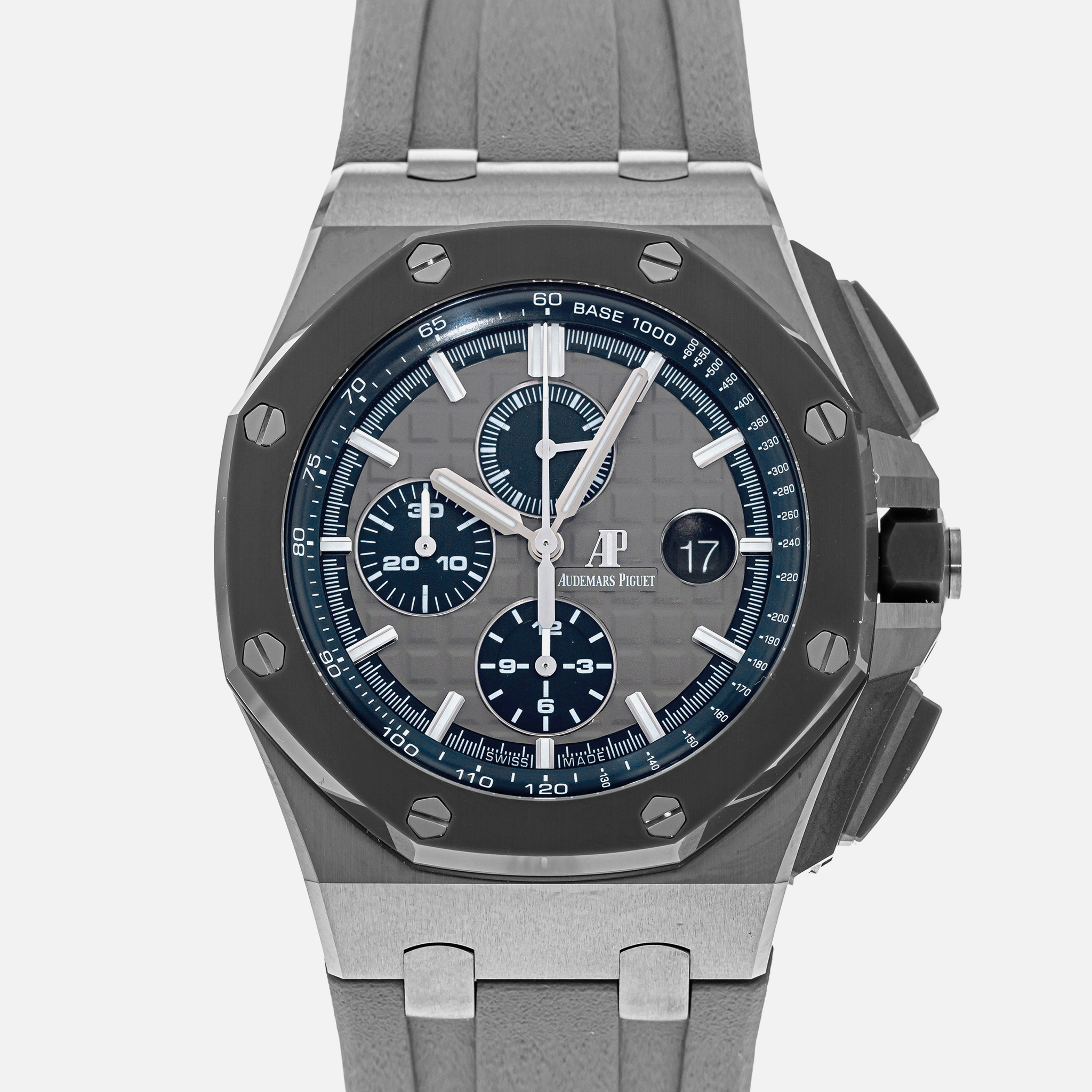 Audemars PiguetRoyal Oak Offshore Selfwinding Chronograph With Grey Dial In Titanium