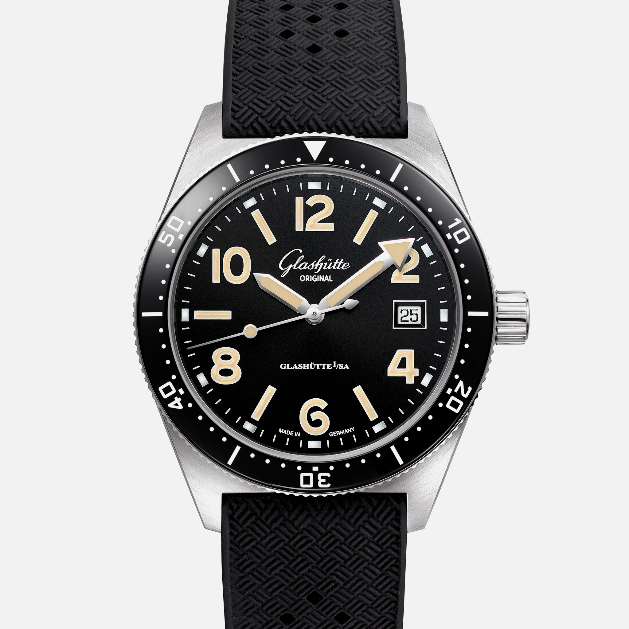 Glashütte OriginalSeaQ 39.5mm Black Dial In Steel On Rubber Strap