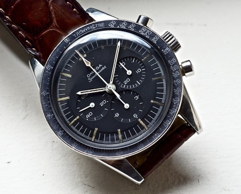 Watching Movies: Russell Crowe's Special Omega Speedmaster In 'State Of Play'  - Hodinkee
