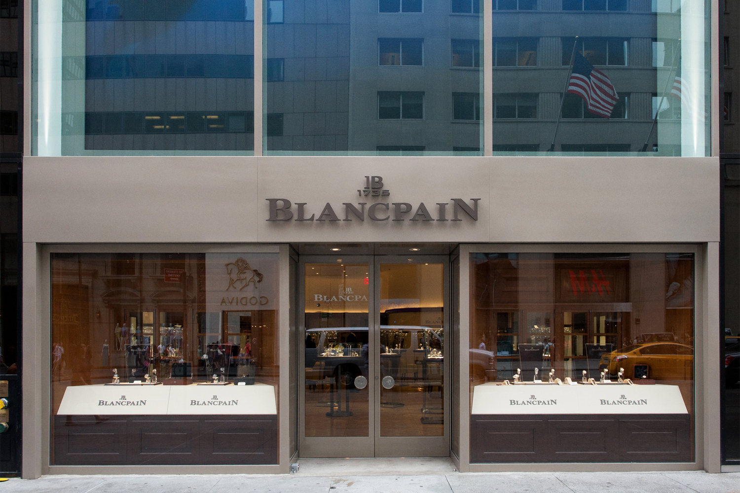 Photo Report Inside Blancpain s New Boutique On Fifth Avenue In