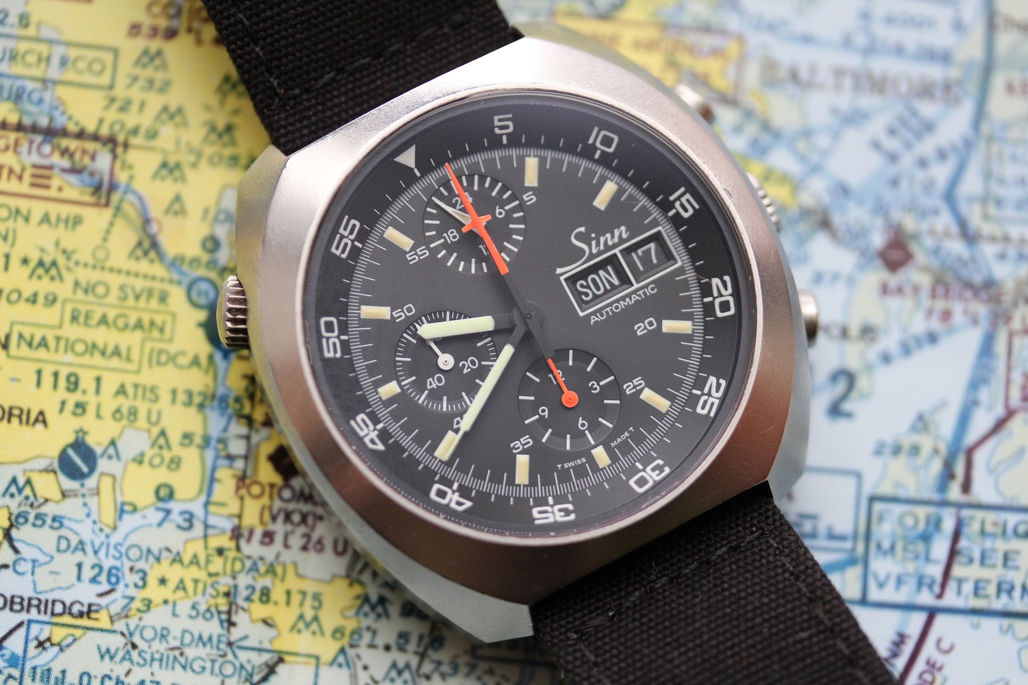 Opinion In Praise Of The Central Minutes Chronograph Hodinkee