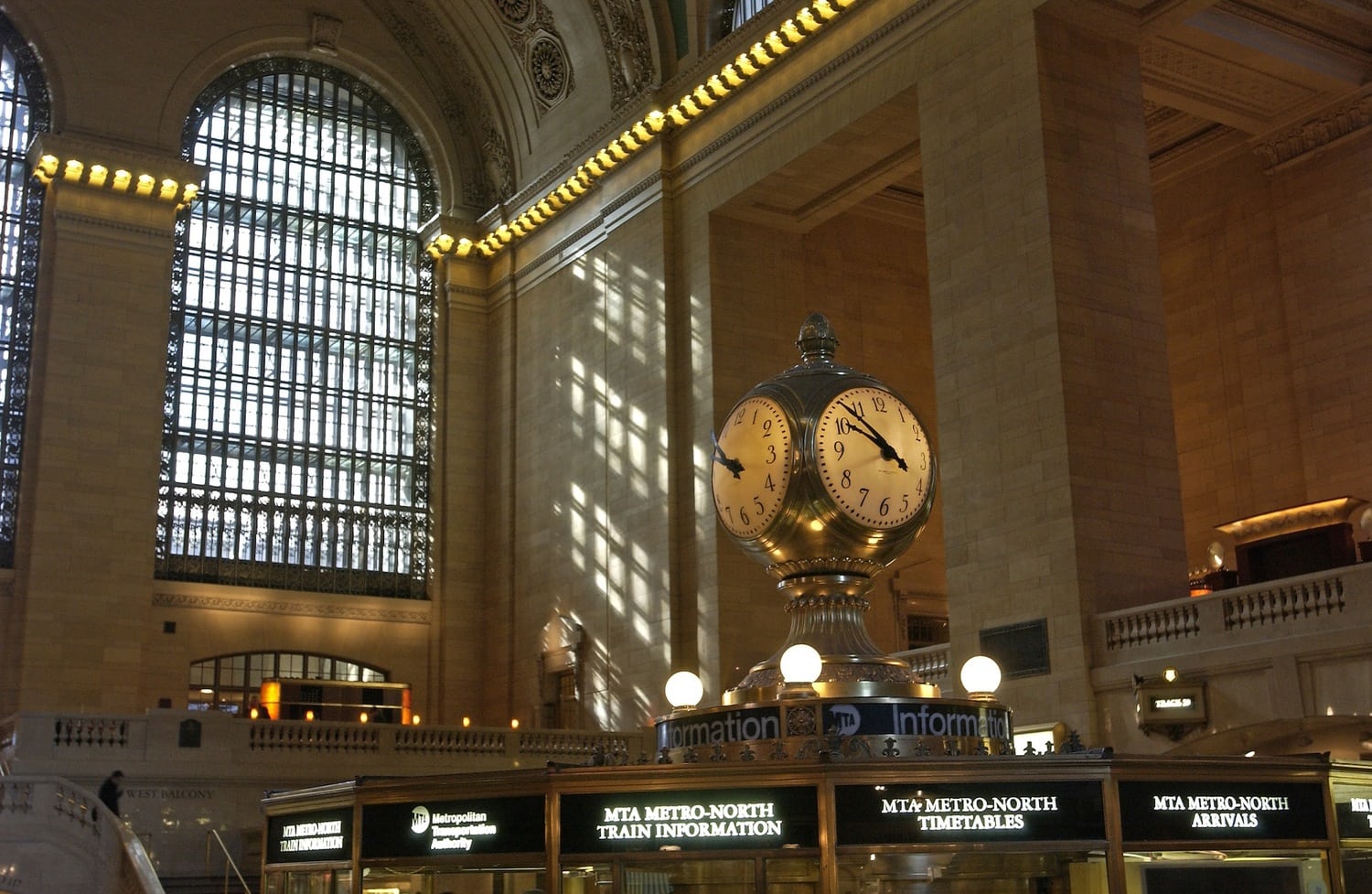 Grand Central Station in New York celebrates centennial