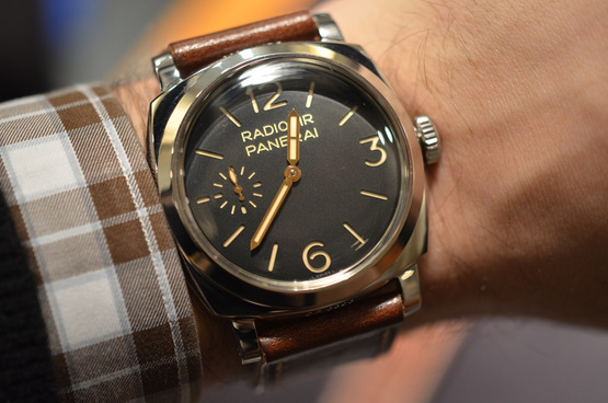 Hands On With The Panerai Radiomir 1940 A PAM With A Slightly