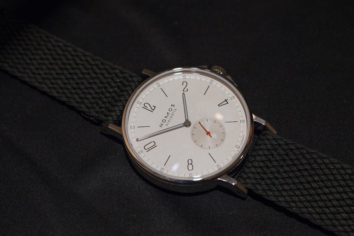 nomos dive watch