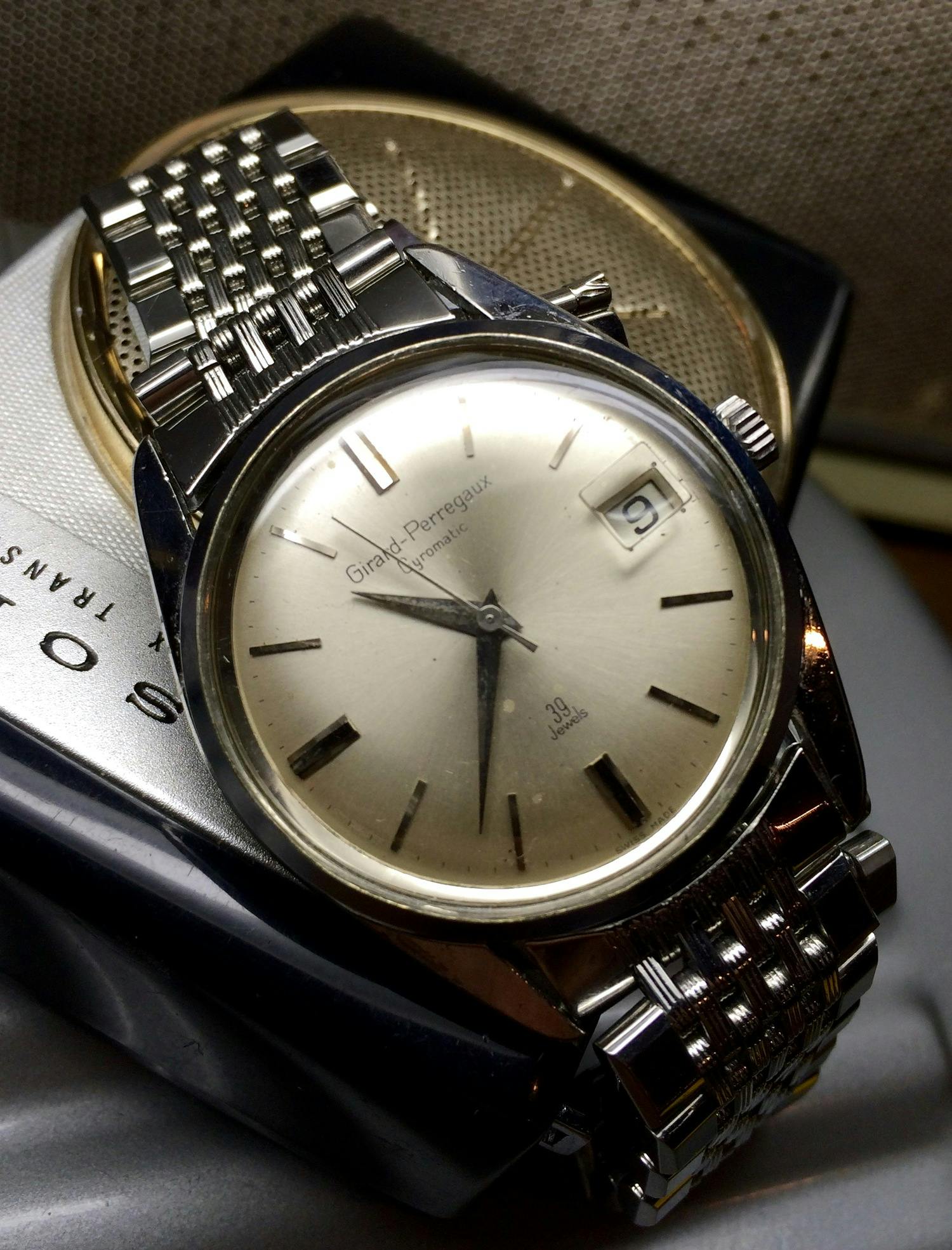 Bring a Loupe Shopping At Cool Vintage Watches In Parkville, Missouri