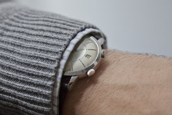 A Week On The Wrist: The Jaeger-LeCoultre Memovox A Week On The Wrist: The Jaeger-LeCoultre Memovox - 580 x 387 jpeg 38kB
