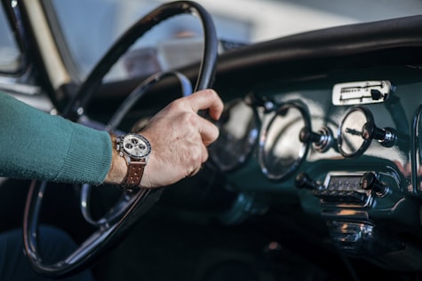 Dark Brown Leather Racing Watch Strap as seen on a vintage Rolex Daytona Big Eyes.