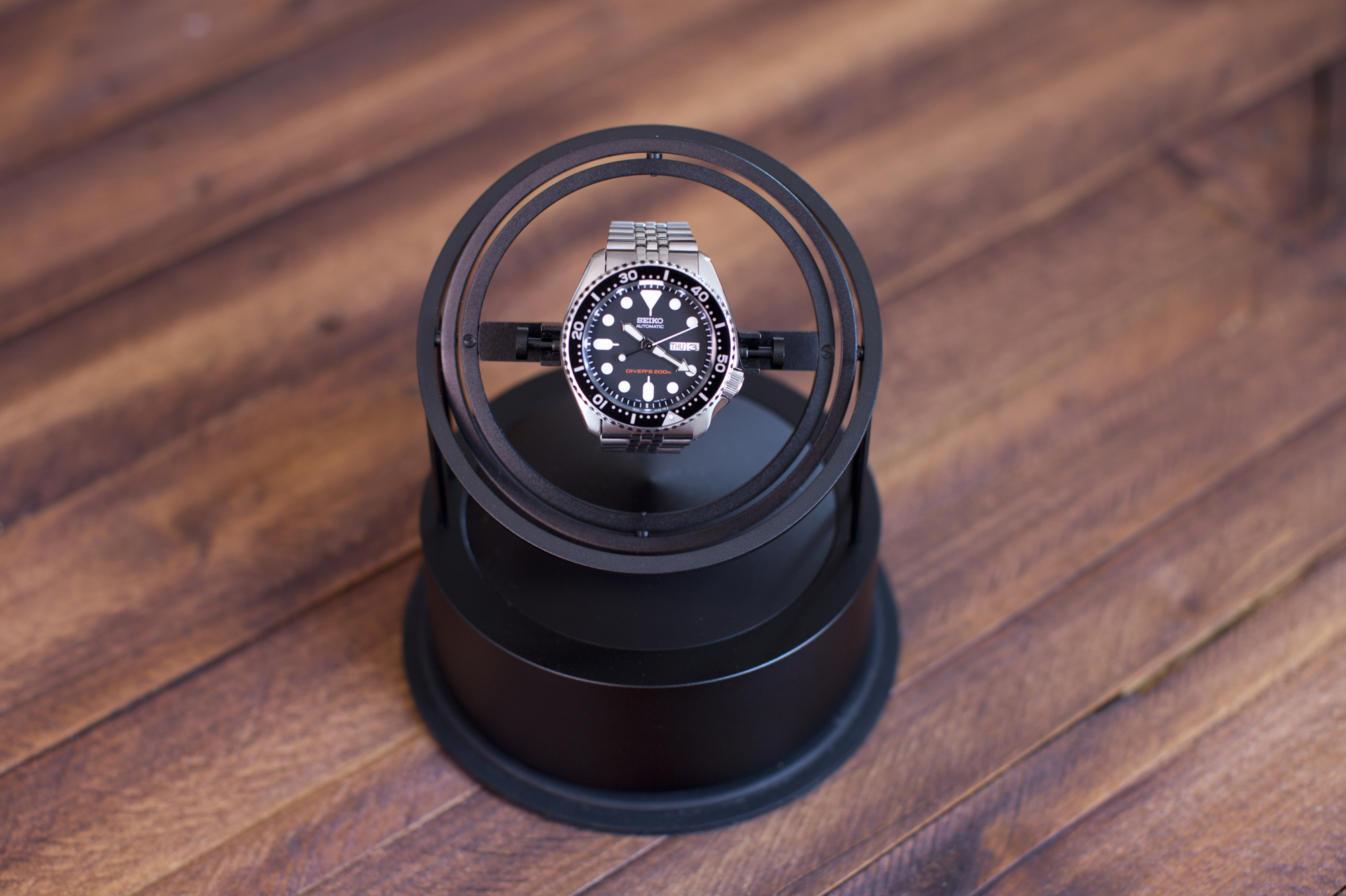 omega automatic watch winder