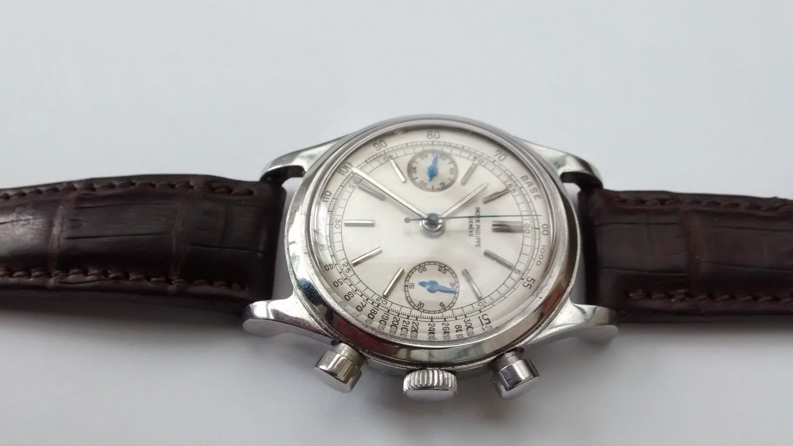 Authentication Guide: How to Tell a Real vs Fake Patek Philippe