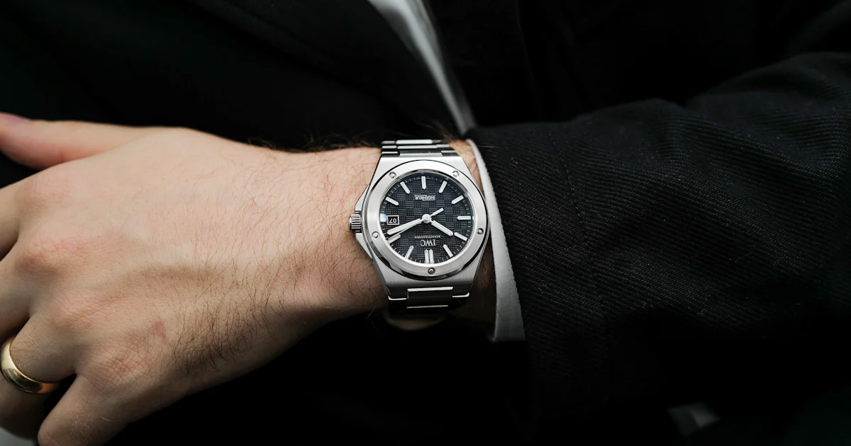 IWC Ingenieur Automatic 40 — IW328901 Aqua