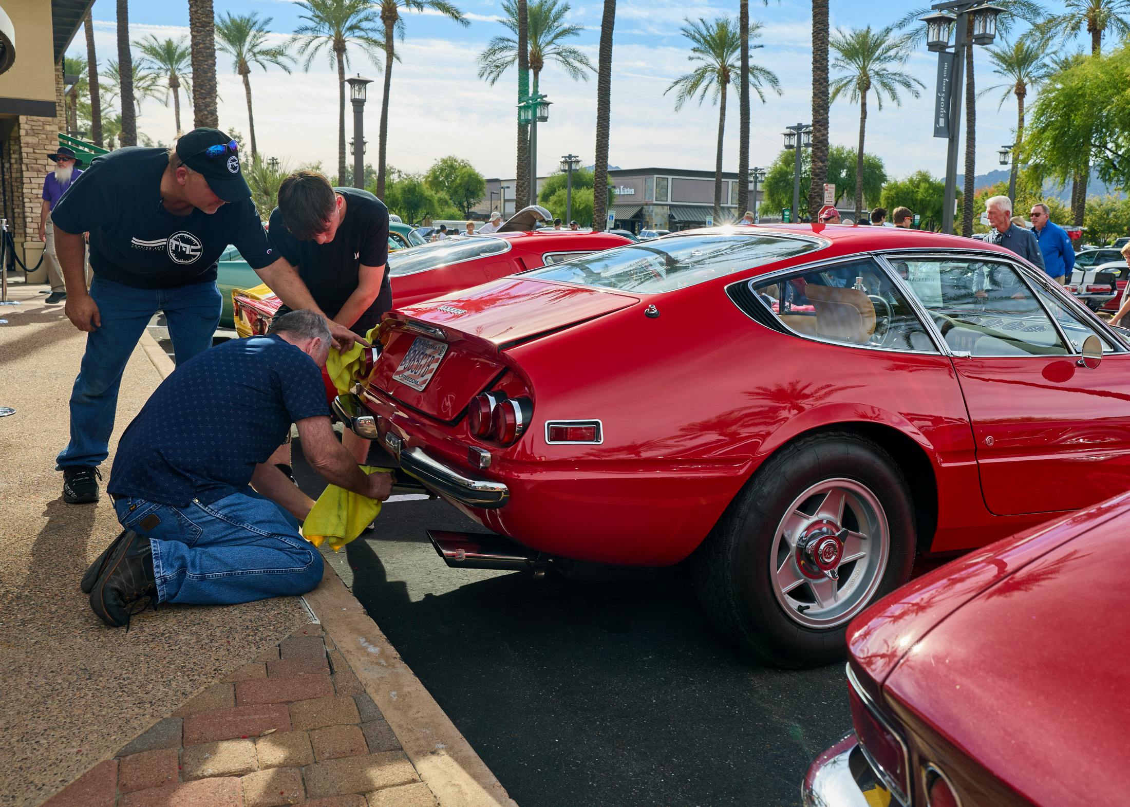 Oliver Smith Jeweler’s Annual Cars & Cigars