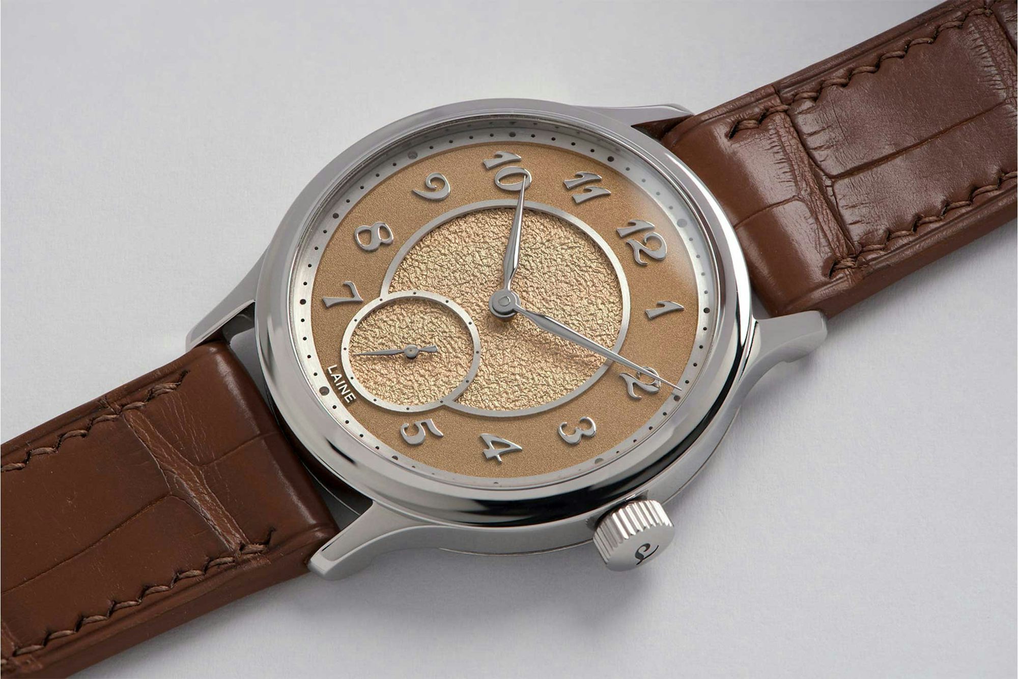 laine v38 watch 