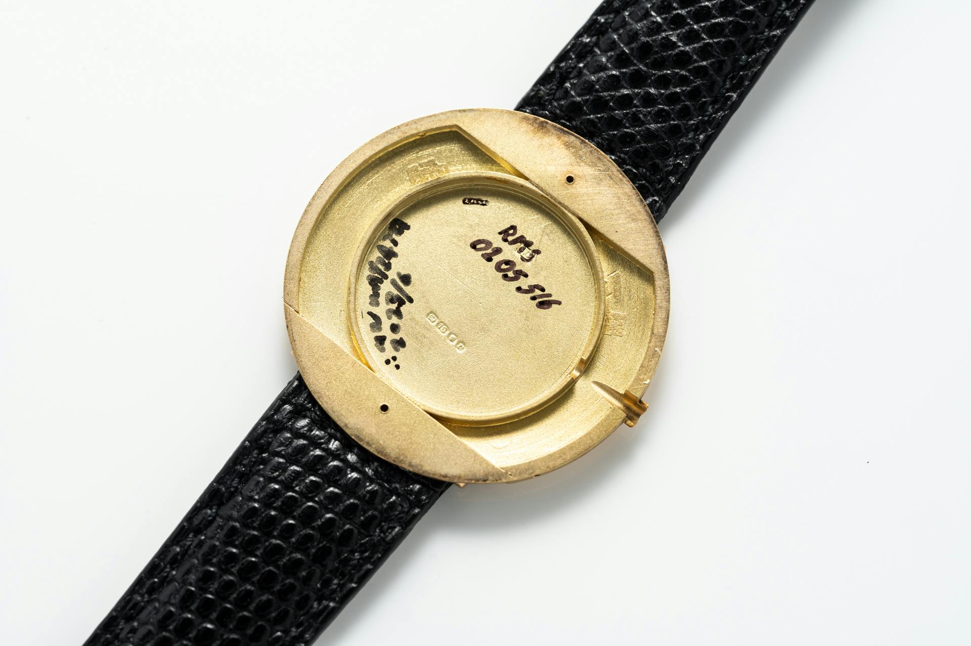 Cartier London Maxi Ronde hallmarks 