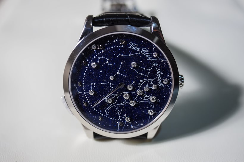 van cleef and arpels midnight nuit lumineuse dial