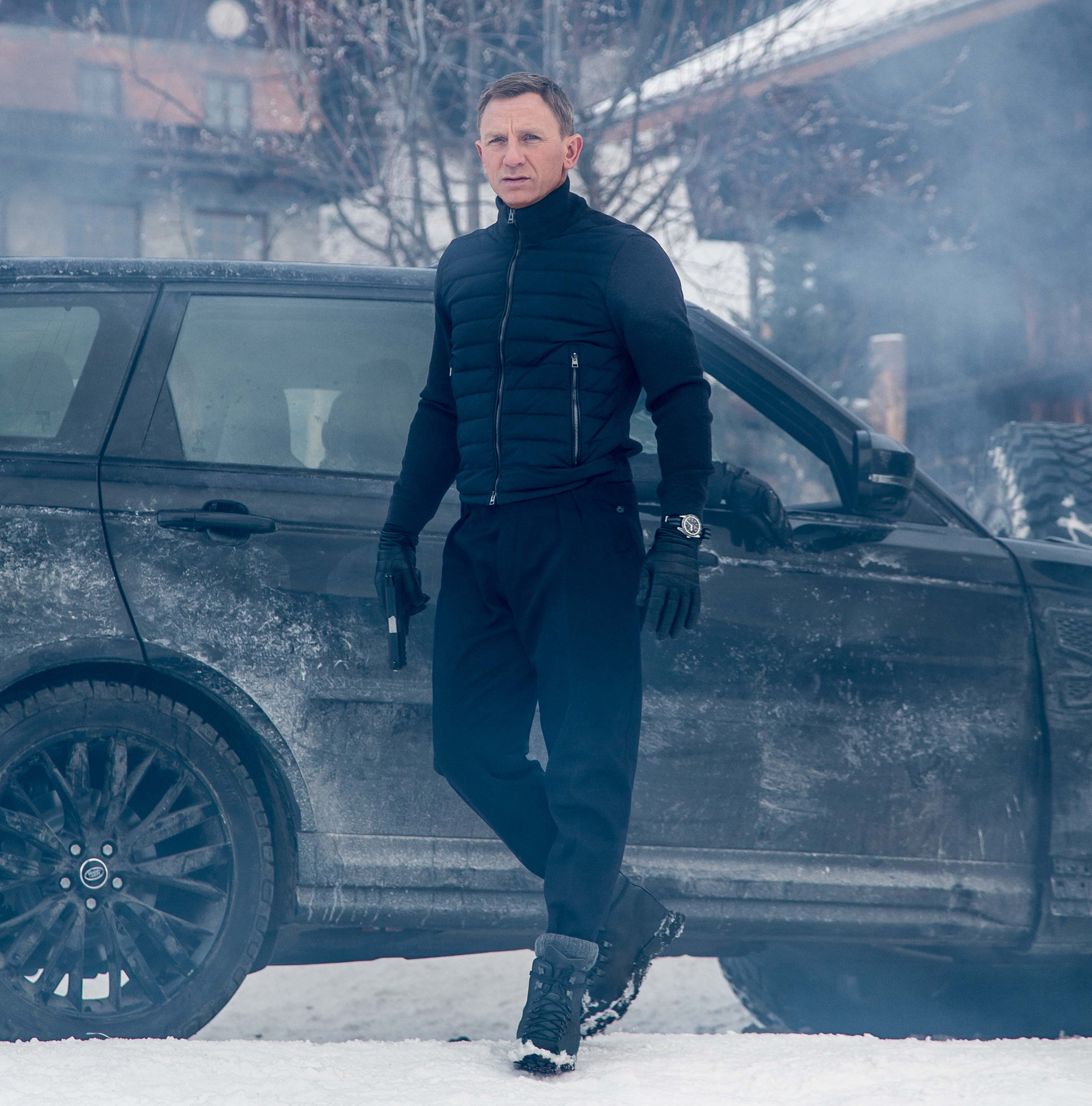 spectre where to watch