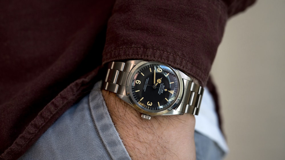 Editors' Picks The HODINKEE Valentine's Day 2016 Watch Gift Guide