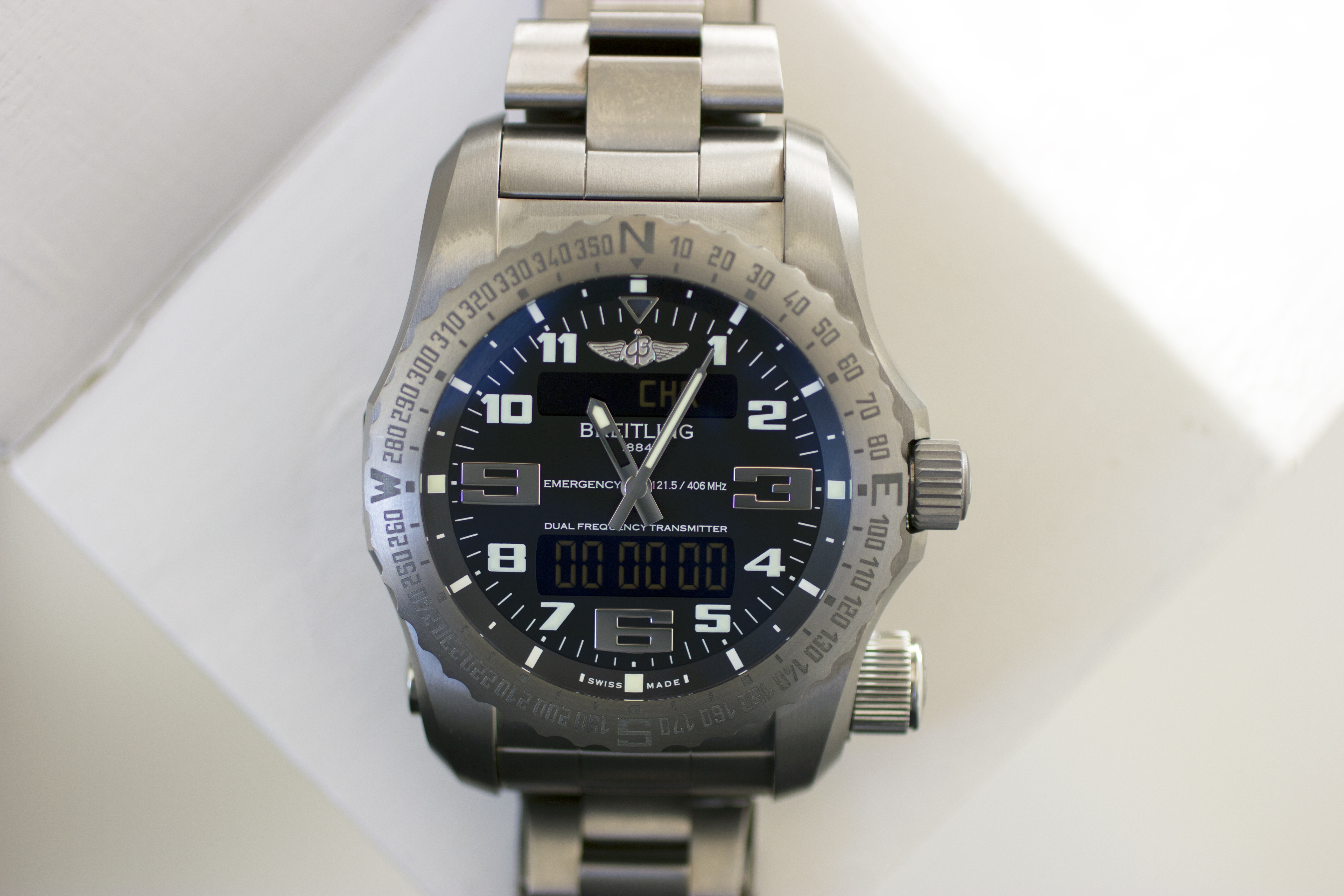 Breitling Emergency II Watch Review | Page 2 of 2 | aBlogtoWatch