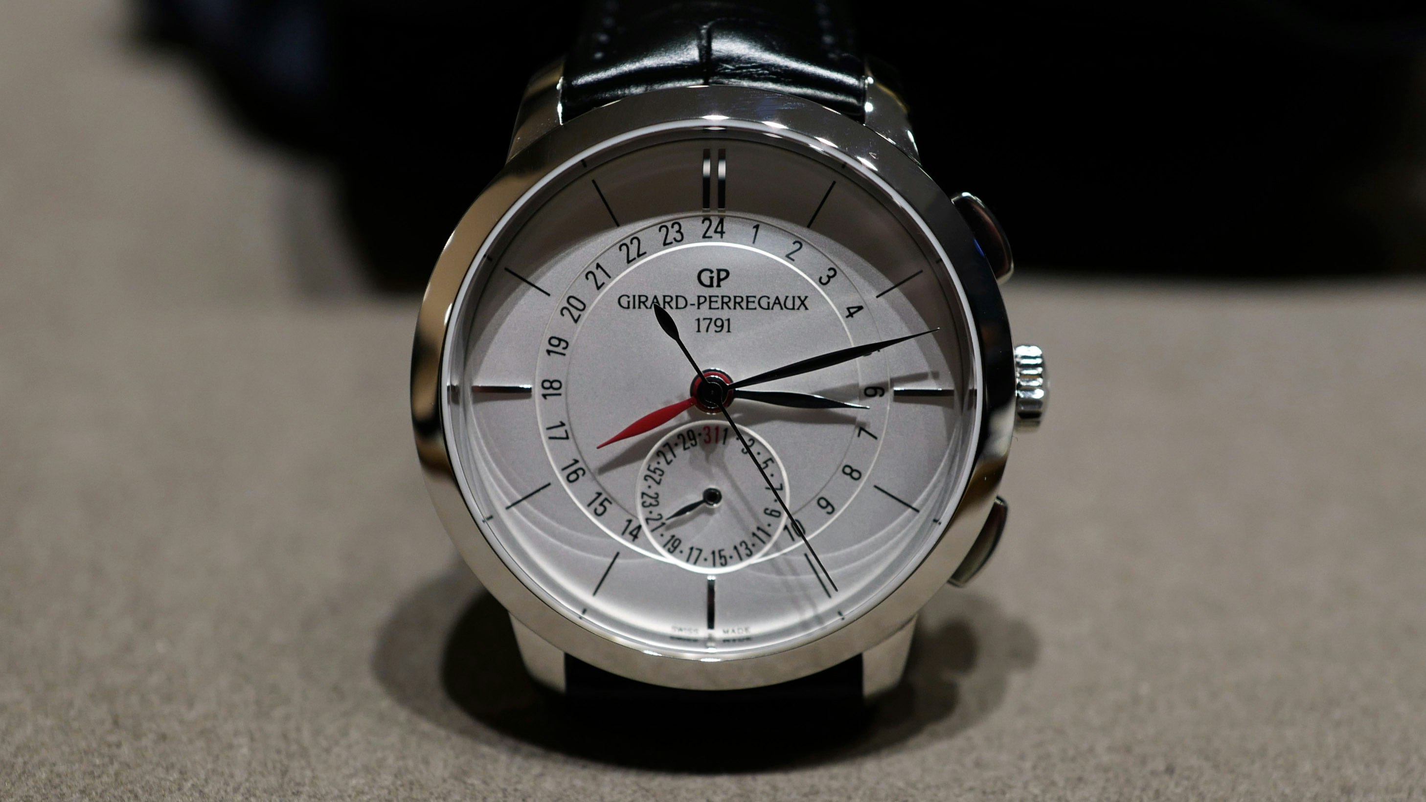 girard perregaux slot machine watch replica
