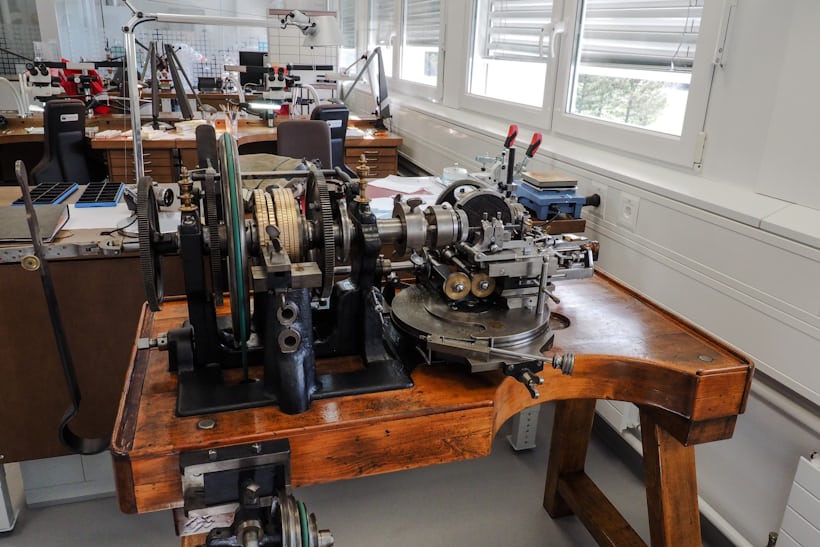 rose engine jaeger lecoultre le sentier