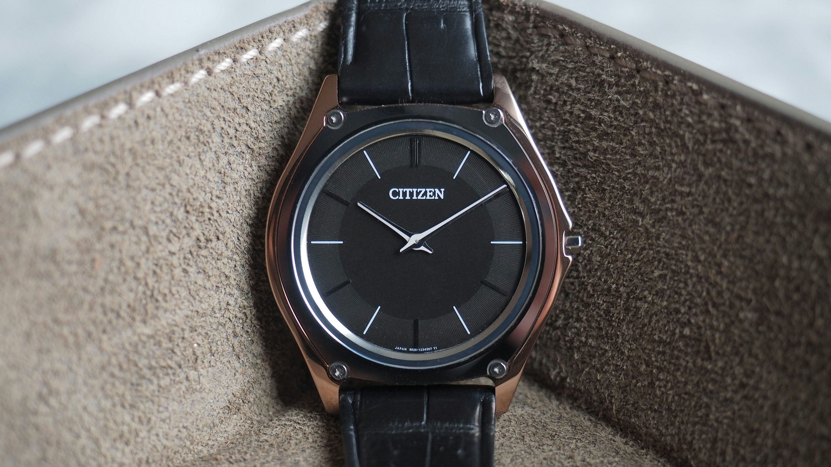 Hands-On: The Citizen Eco-Drive One, An Ultra Thin Light-Powered Quartz  Watch With A One MM Thick Movement - Hodinkee