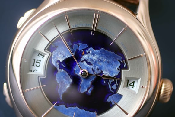 Galet Traveller Globe Night Blue for William & Son close-up