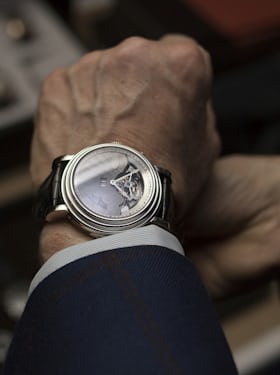 Toric Westminster Grand Date in platinum.