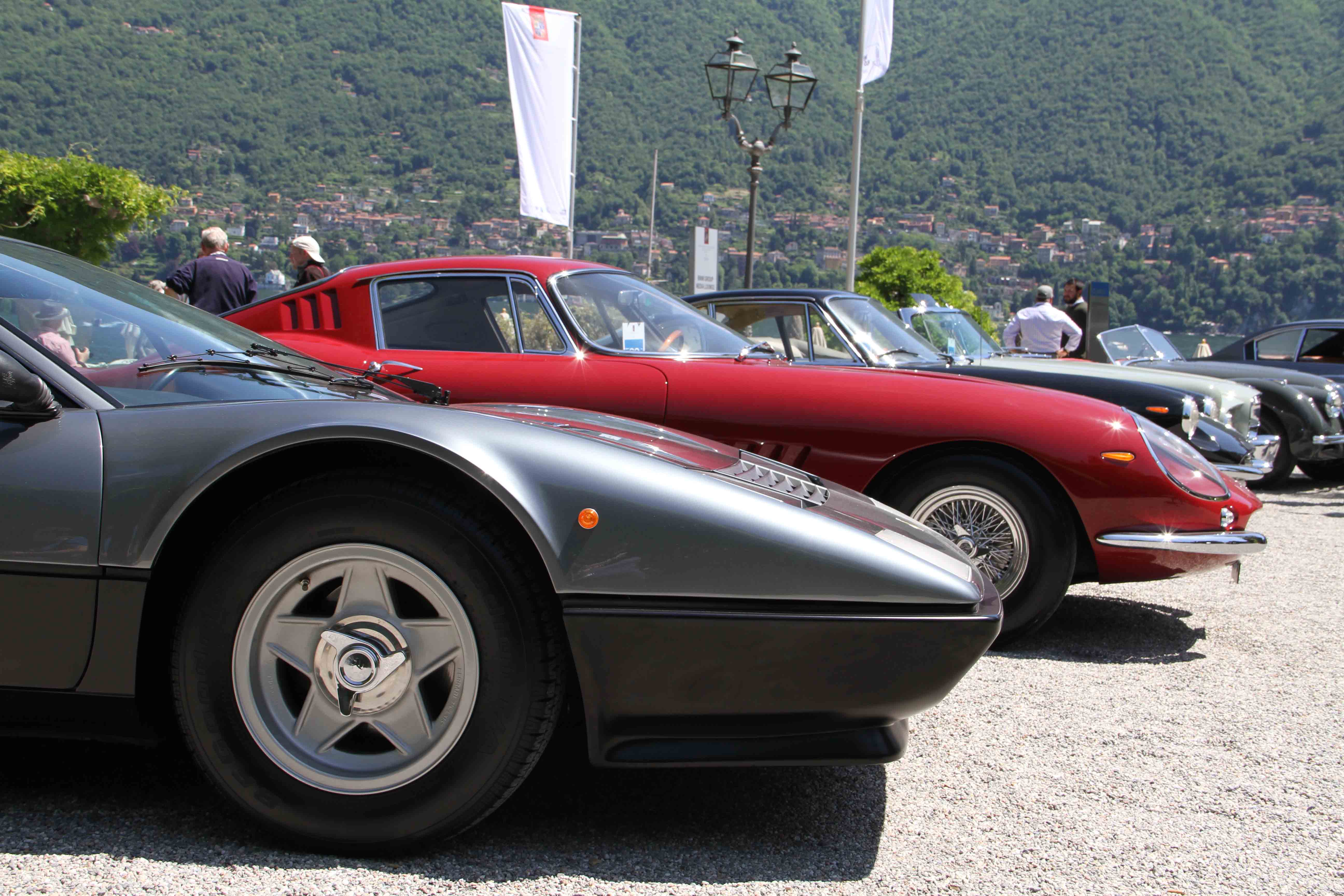 Ferrari 365 GT/4 Berlinetta Boxer.