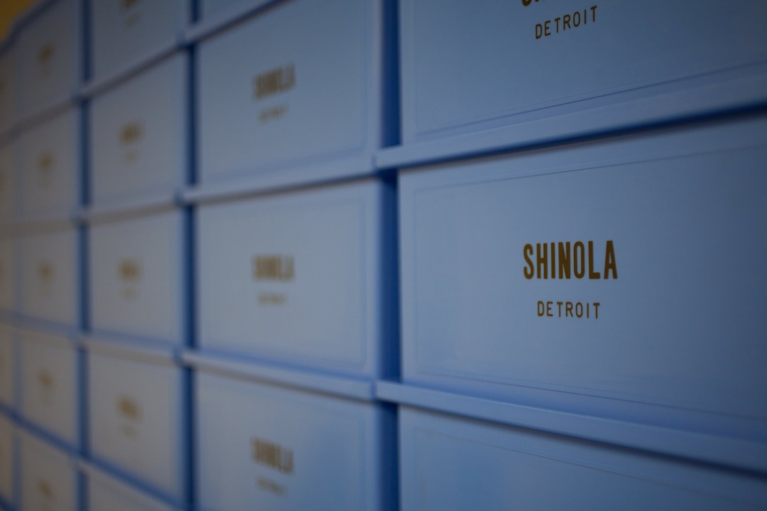 Shinola hodinkee outlet