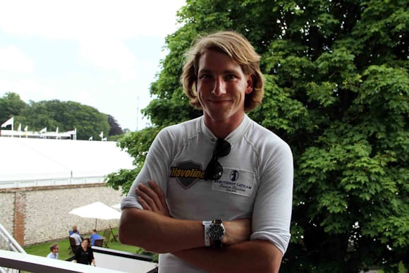 Freddie Hunt, Sohn des legendären F1-Champion James Hunt, enthüllte einen neuen TAG Heuer in der Ehre seines Vaters.