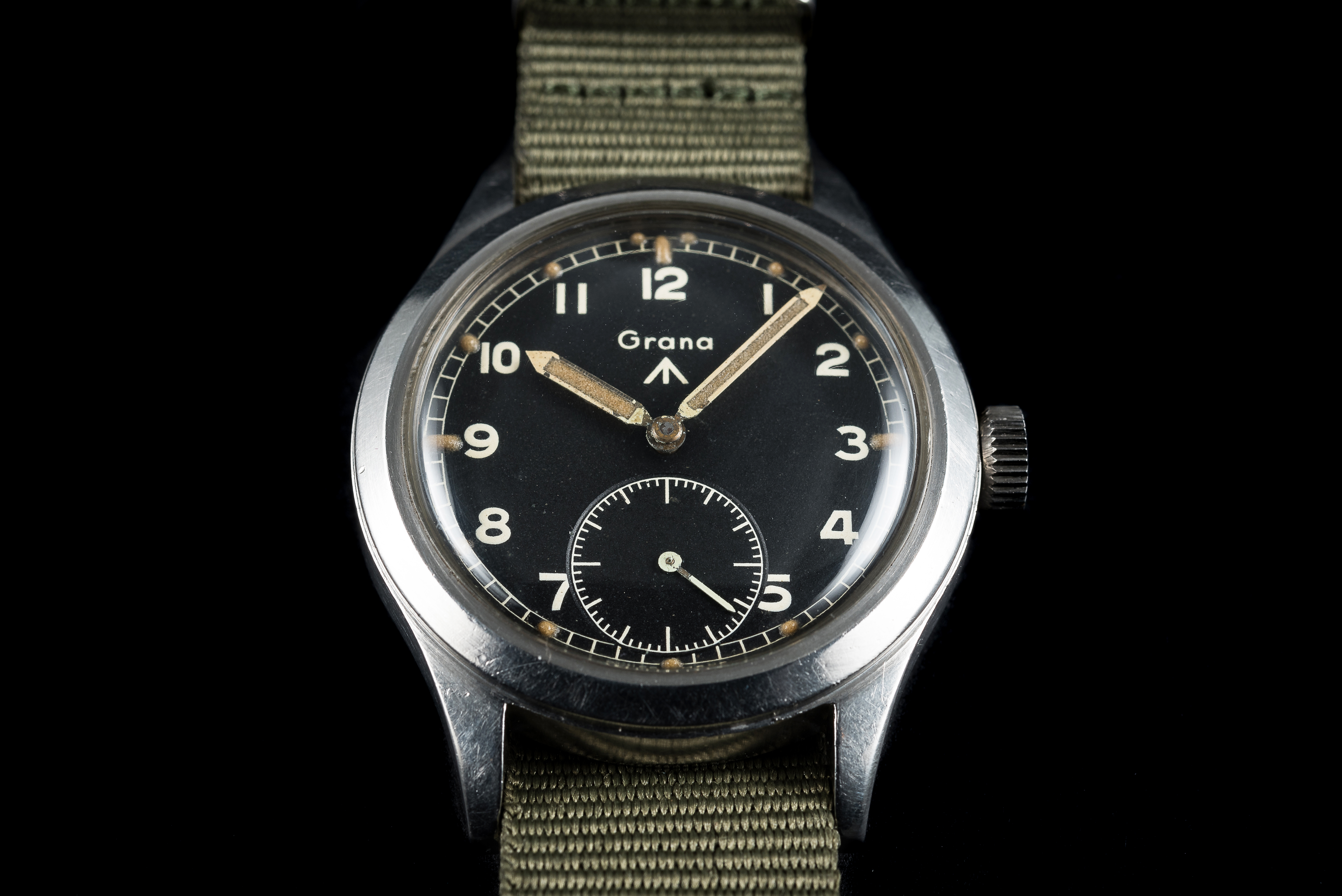 In-Depth: The 'Dirty Dozen,' An Incredible Collection Of 12 (Mostly)  Inexpensive Military Watches - HODINKEE