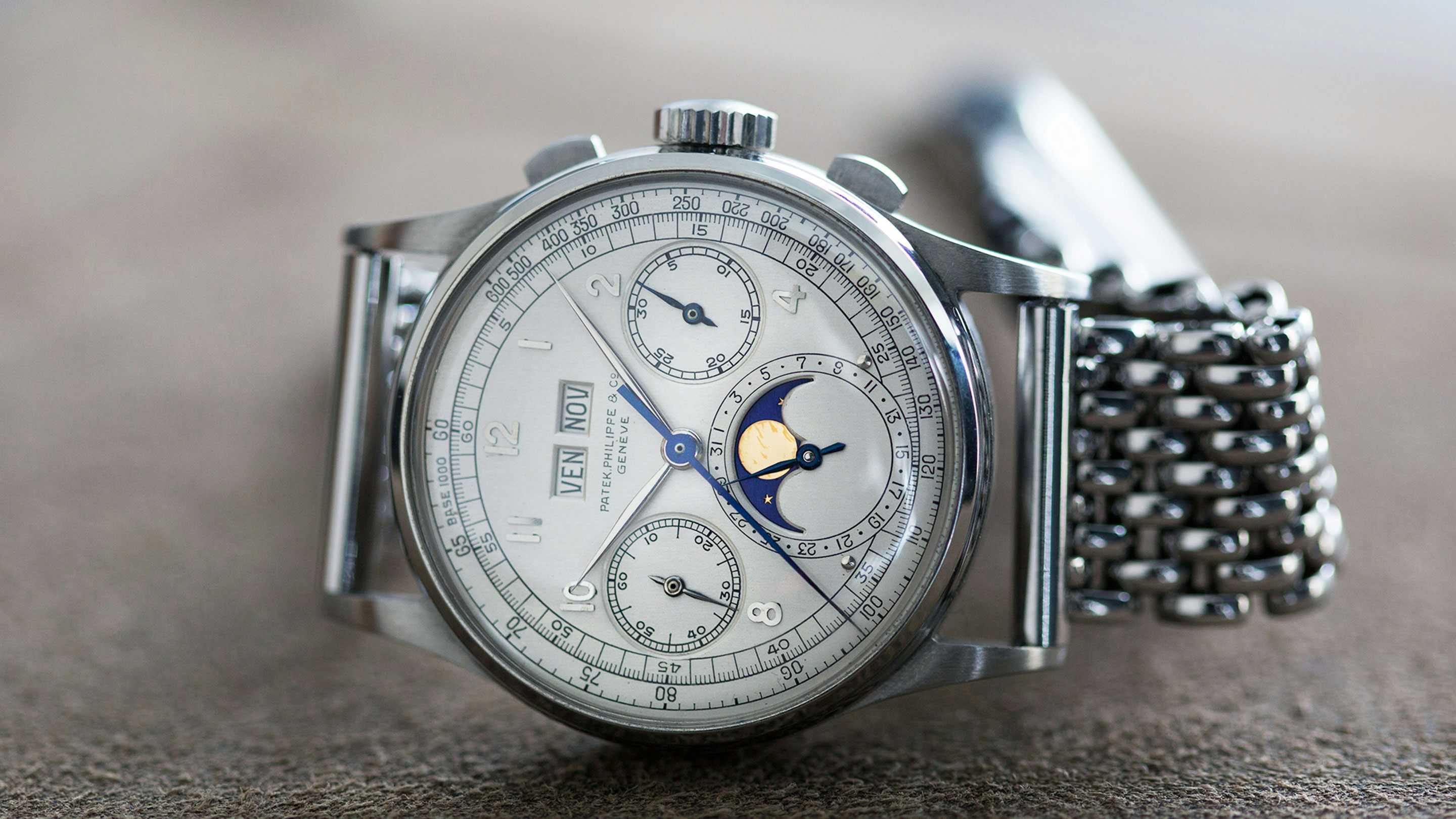 Breaking News: Stainless Steel Patek Philippe Ref. 1518 Sells For Over  $11,000,000 At Phillips Geneva (And Sets A New World Record For ANY  Wristwatch) - HODINKEE