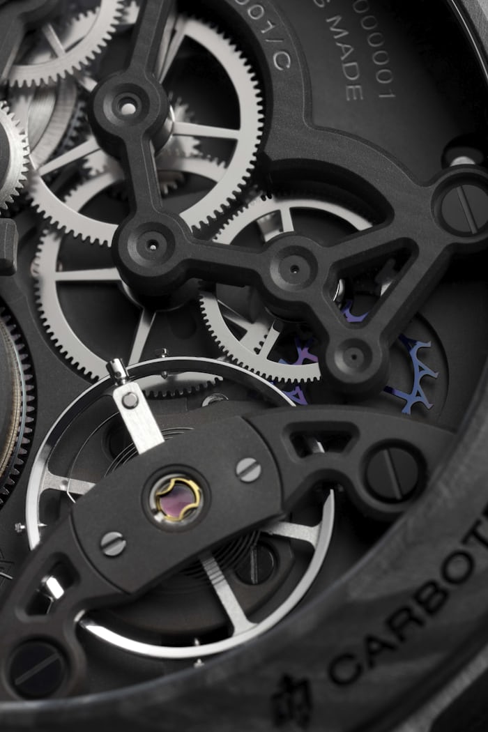 Panerai Lab-ID™ Luminor 1950 Carbotech™ 3 Days escapement closeup