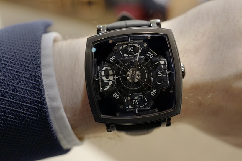Hands-On: The MCT Sequential One 110 Evo Vantablack, The ... - 820 x 547 jpeg 61kB