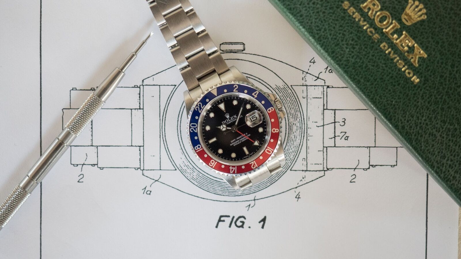 Historical Perspectives: The (And Totally Geeky) Of The Oyster Bracelet - Hodinkee