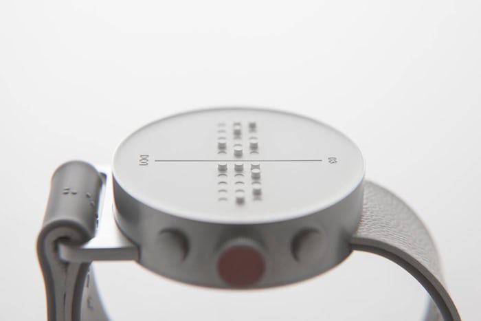 dot braille smartwatch