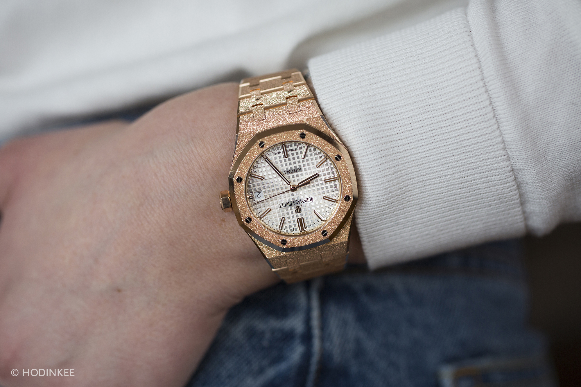 ap royal oak frosted gold