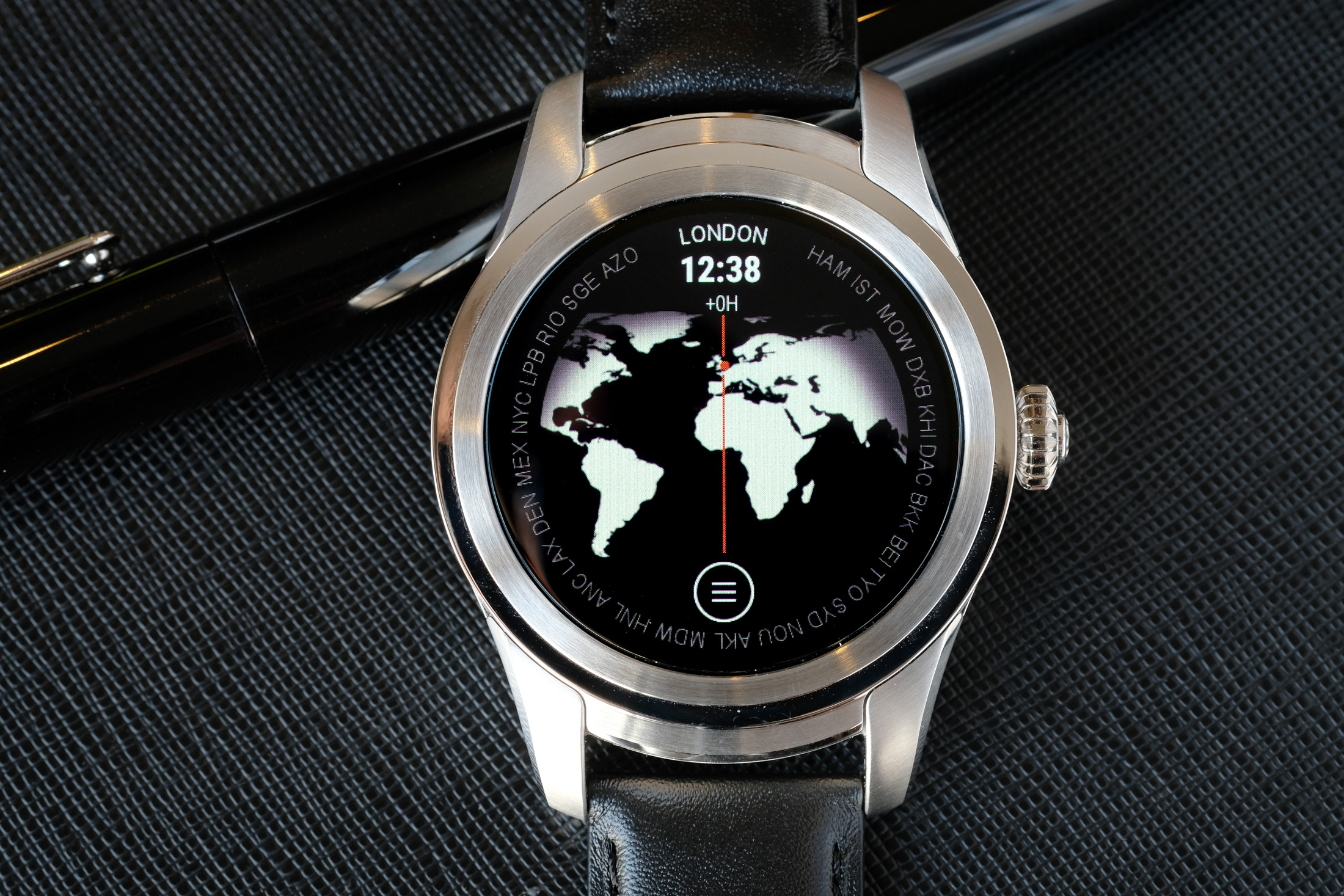 montblanc smartwatch summit 1