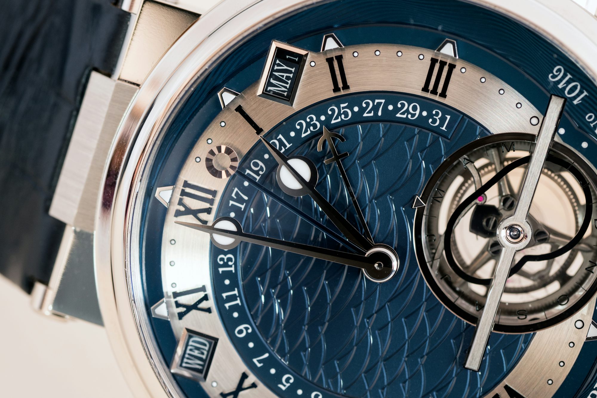 P5241041 P5241041 Breguet 5887 equation of time hand, hour and minute hands, and date hand Introducing: The Breguet Marine quation Marchante 5887 Introducing: The Breguet Marine quation Marchante 5887 P5241041