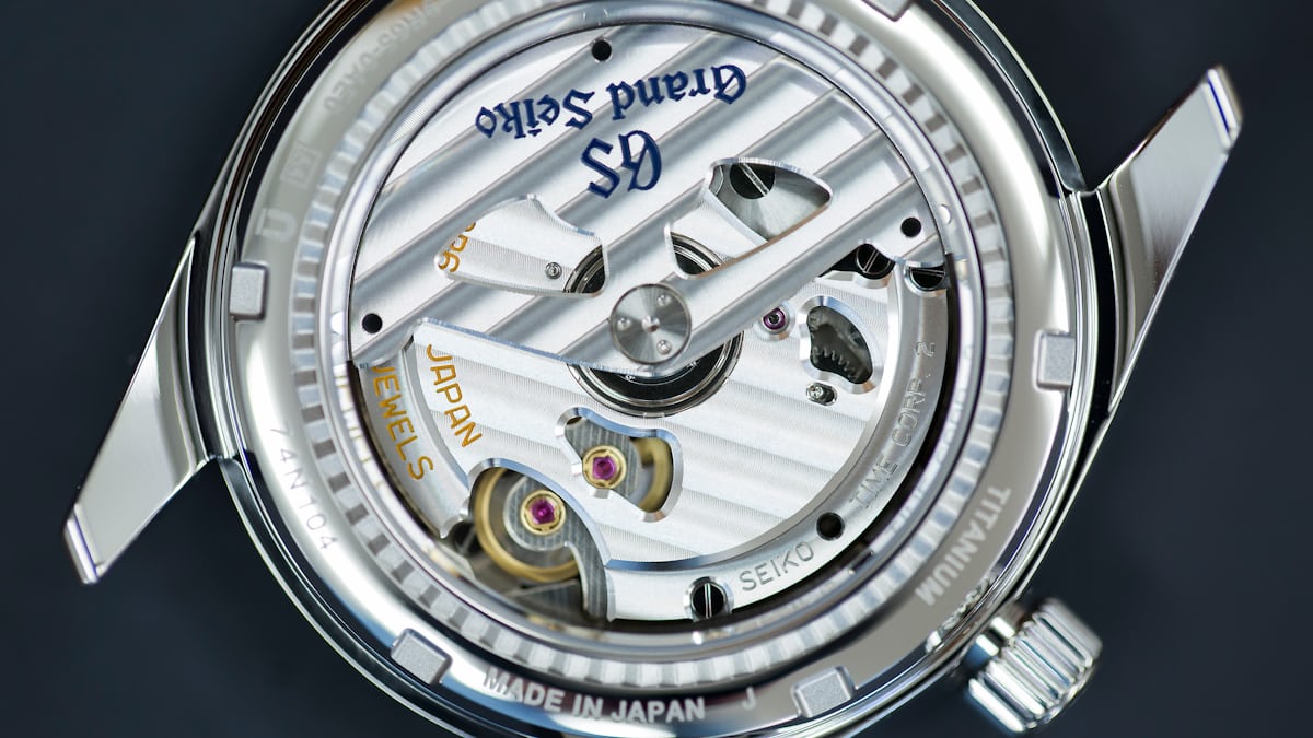 A Week On The Wrist: The Grand Seiko Spring Drive Snowflake SBGA211 ...