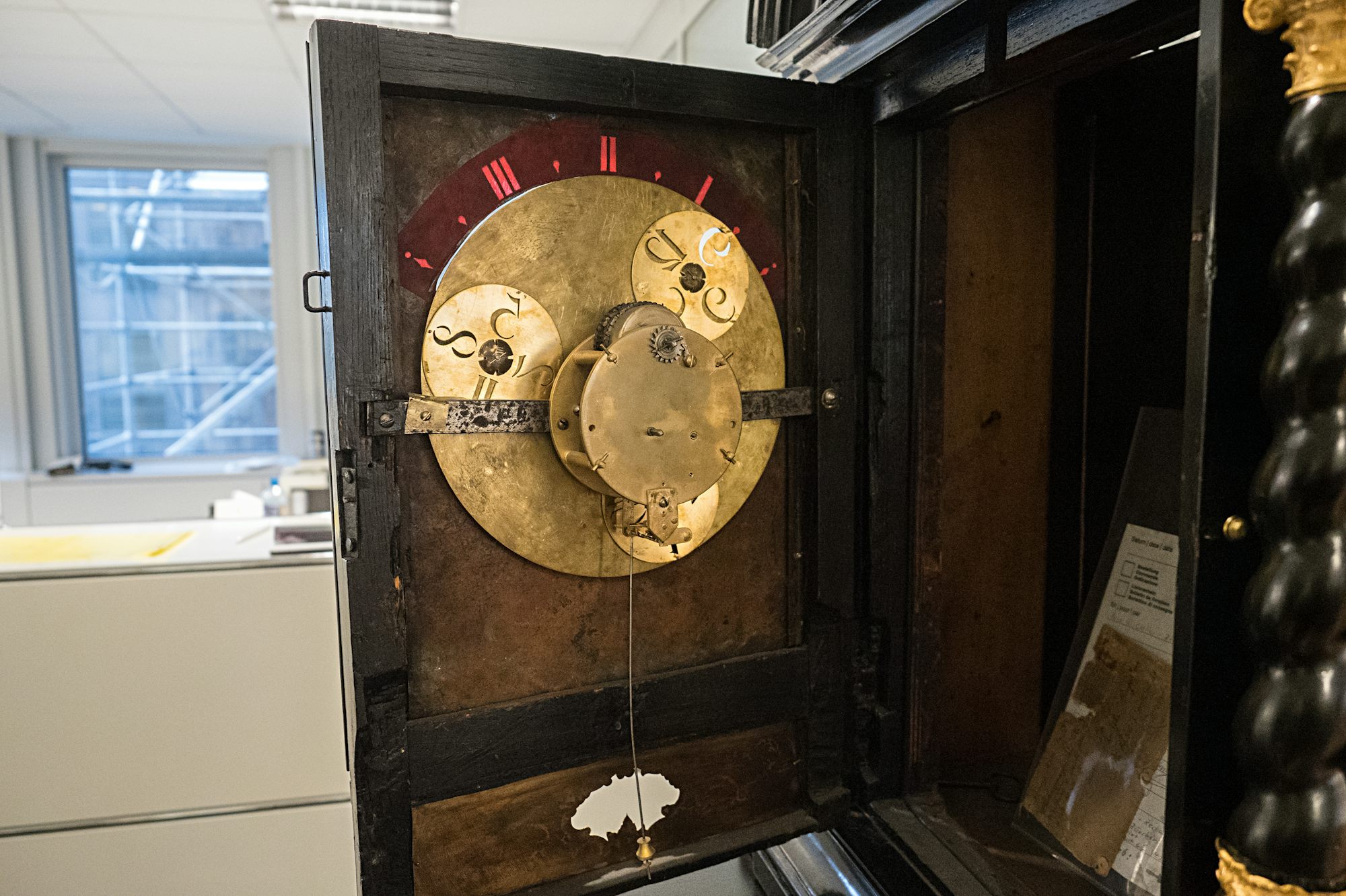 PB094361 PB094361 Interior, wandering hours clock, Urwerk Geneva Found: Four Incredible Clocks At Urwerk HQ, Geneva Found: Four Incredible Clocks At Urwerk HQ, Geneva PB094361