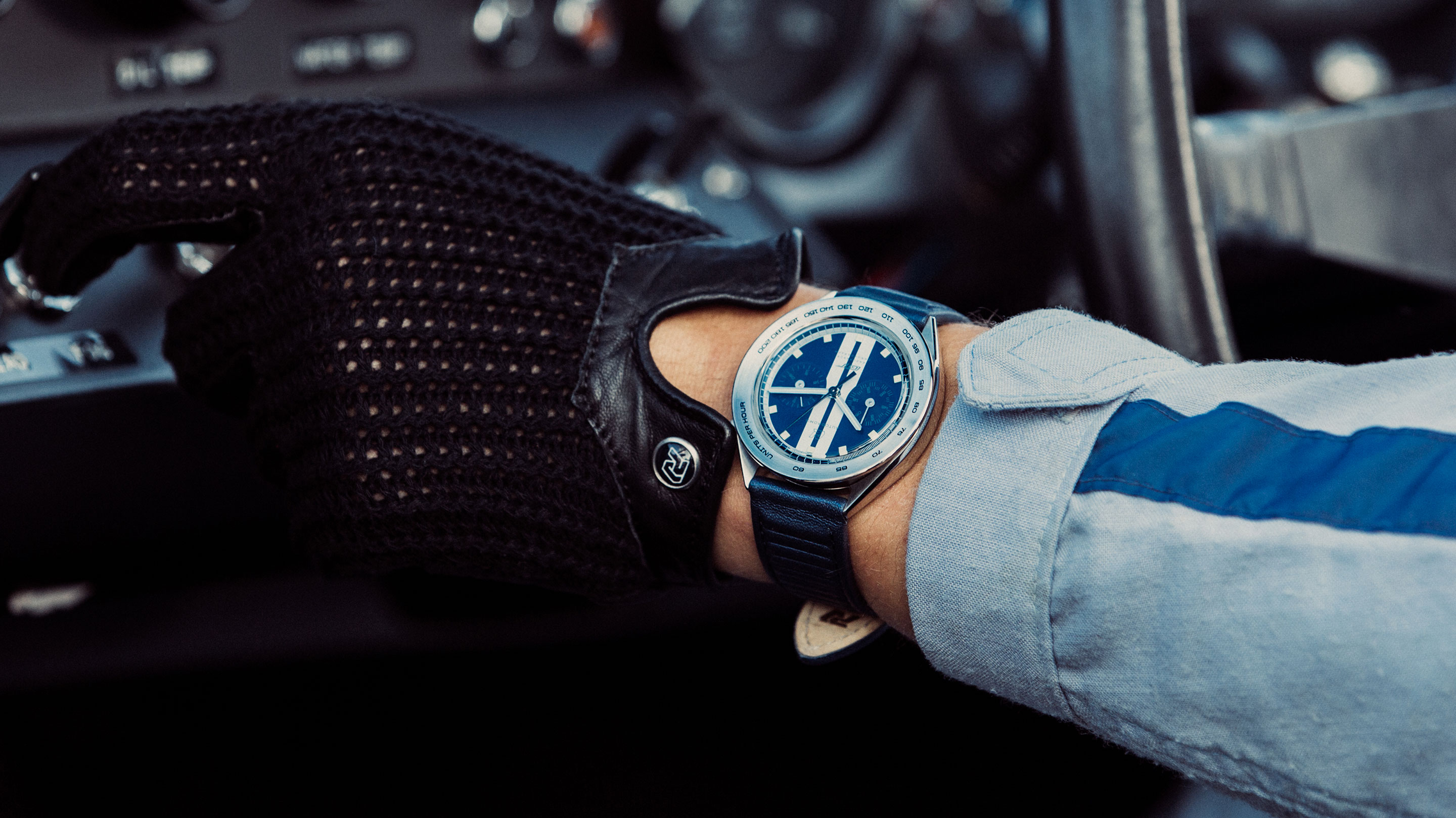 Breitling Endurance Pro X82310D51B1S1 Men's watch | Kapoor Watch Company