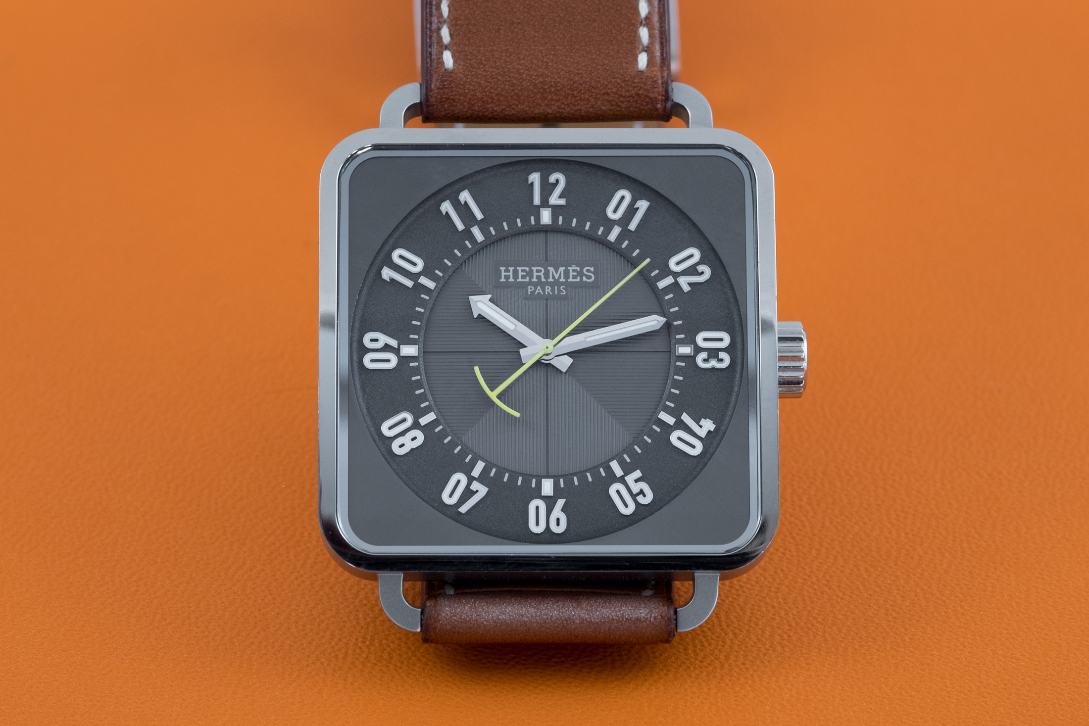 hermes carre h