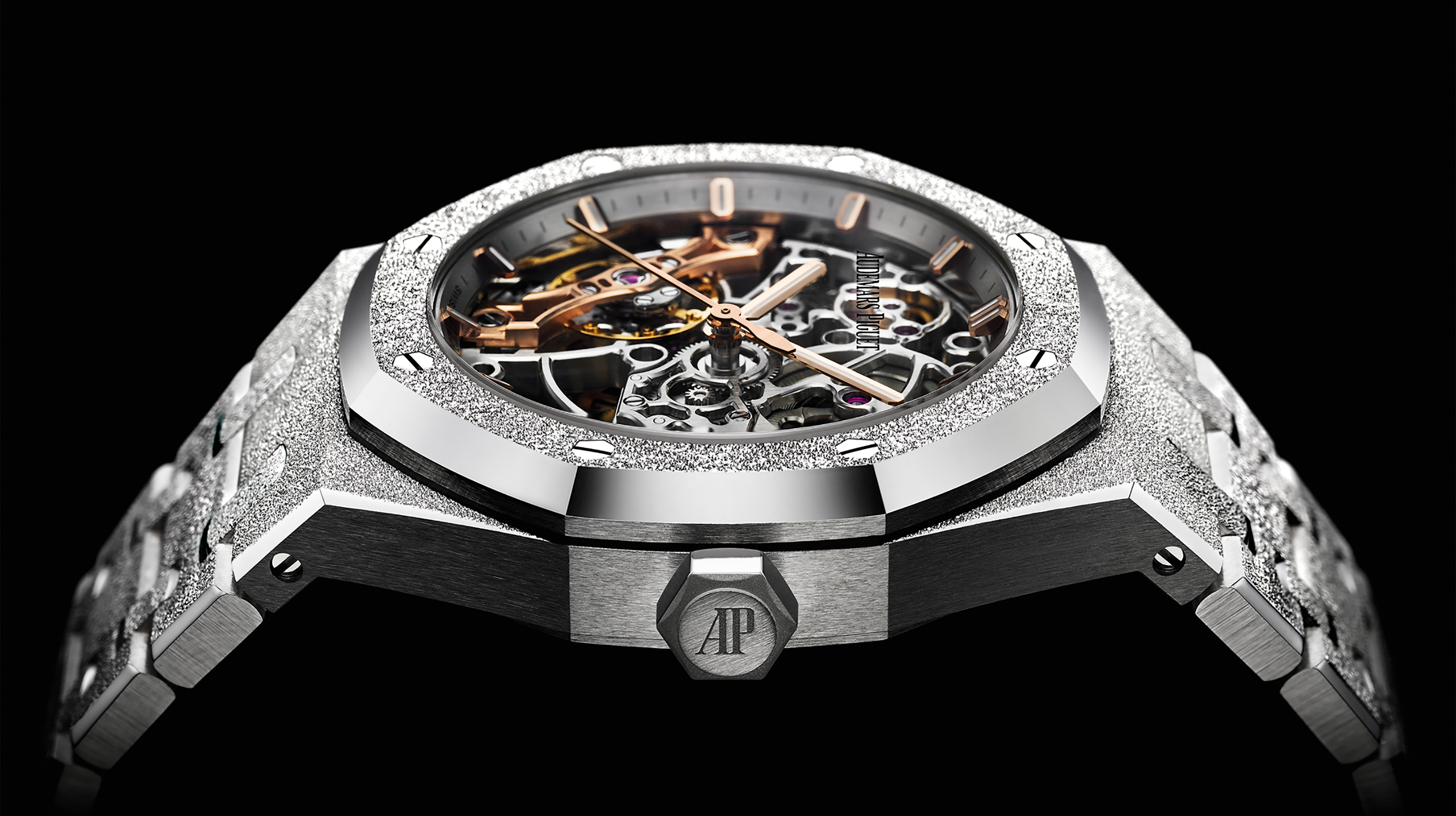 Ap skeleton white online gold