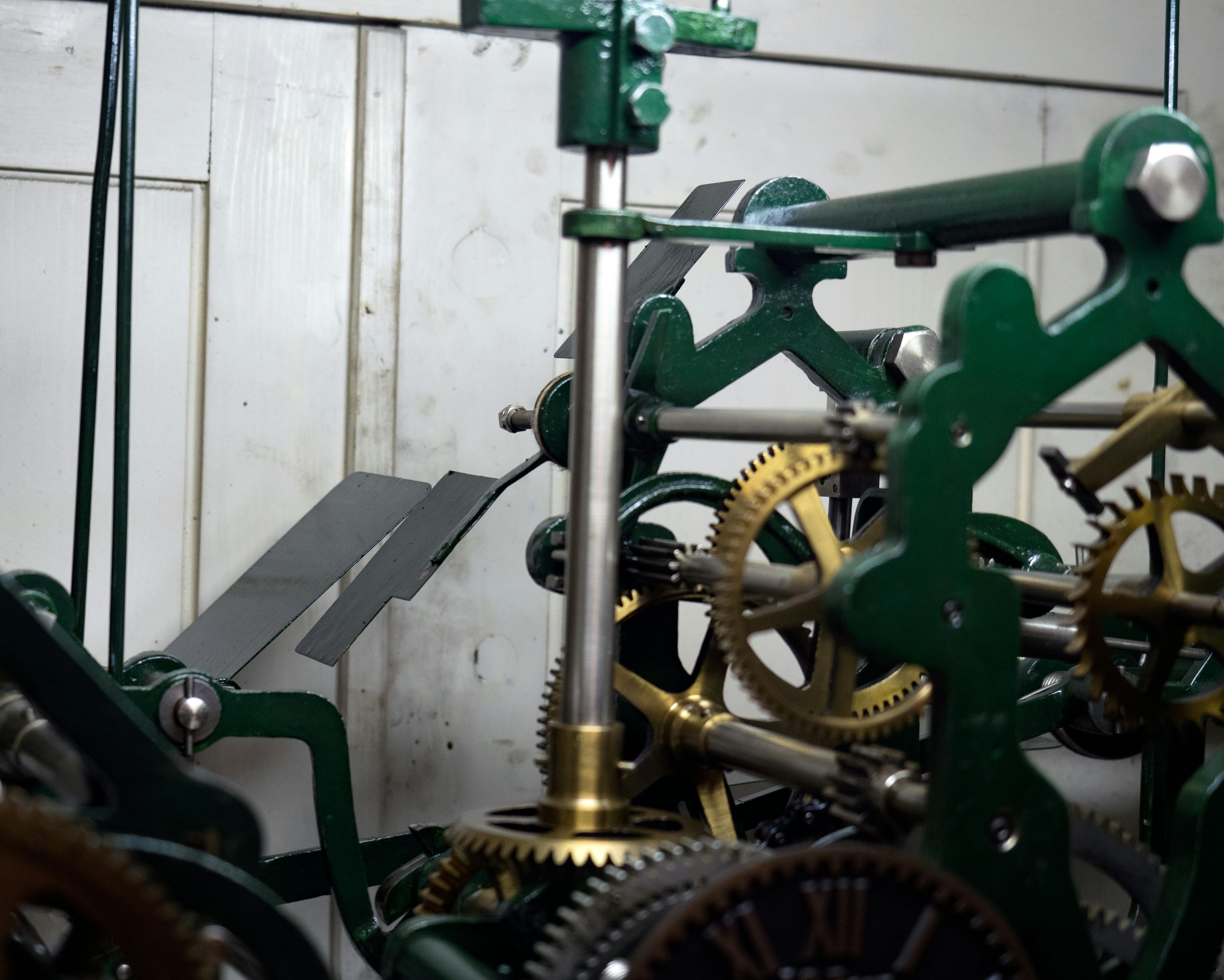 weights q wheel Perspectives: Historical Year Inside Old Geneva's 800 Tour