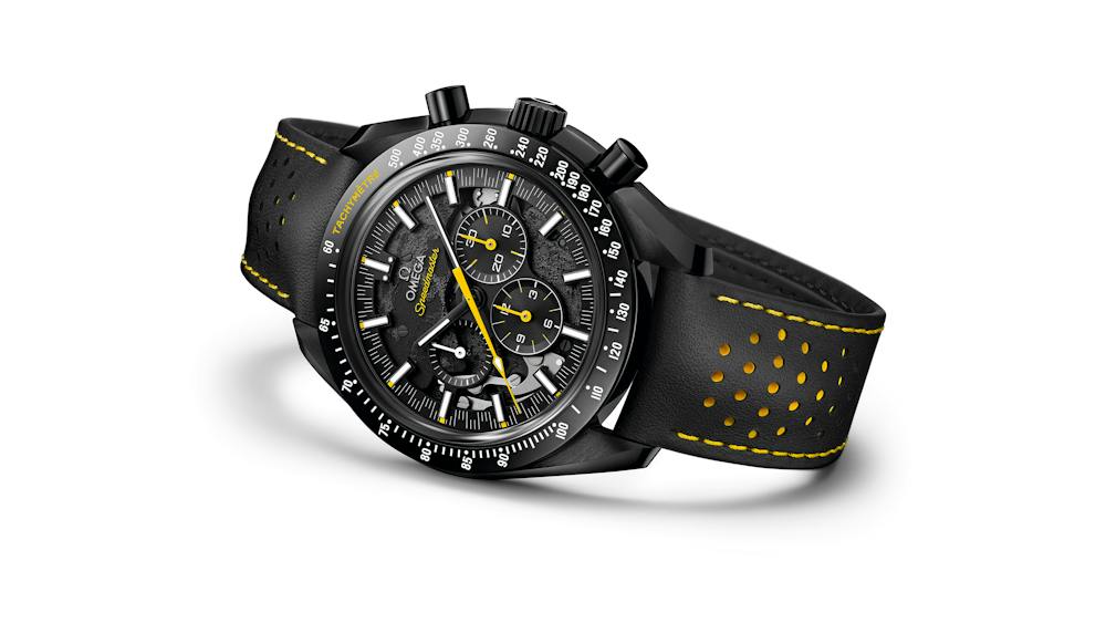 Omega à Baselworld 2018 - Page 3 Omega-Dark-Side-Moon-Apollo-8-5.jpg?ixlib=rails-1.1