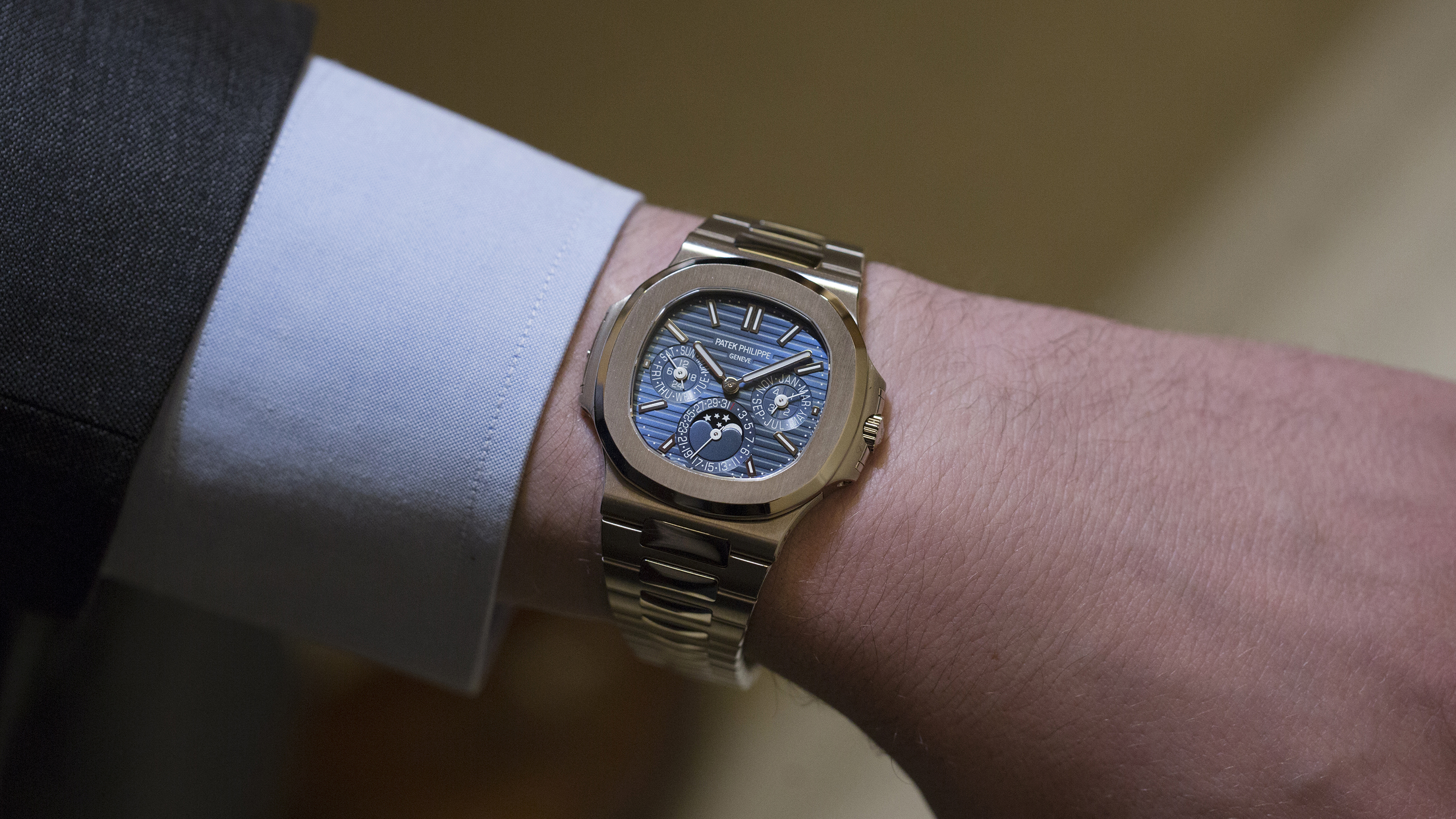 Patek perpetual calendar nautilus sale