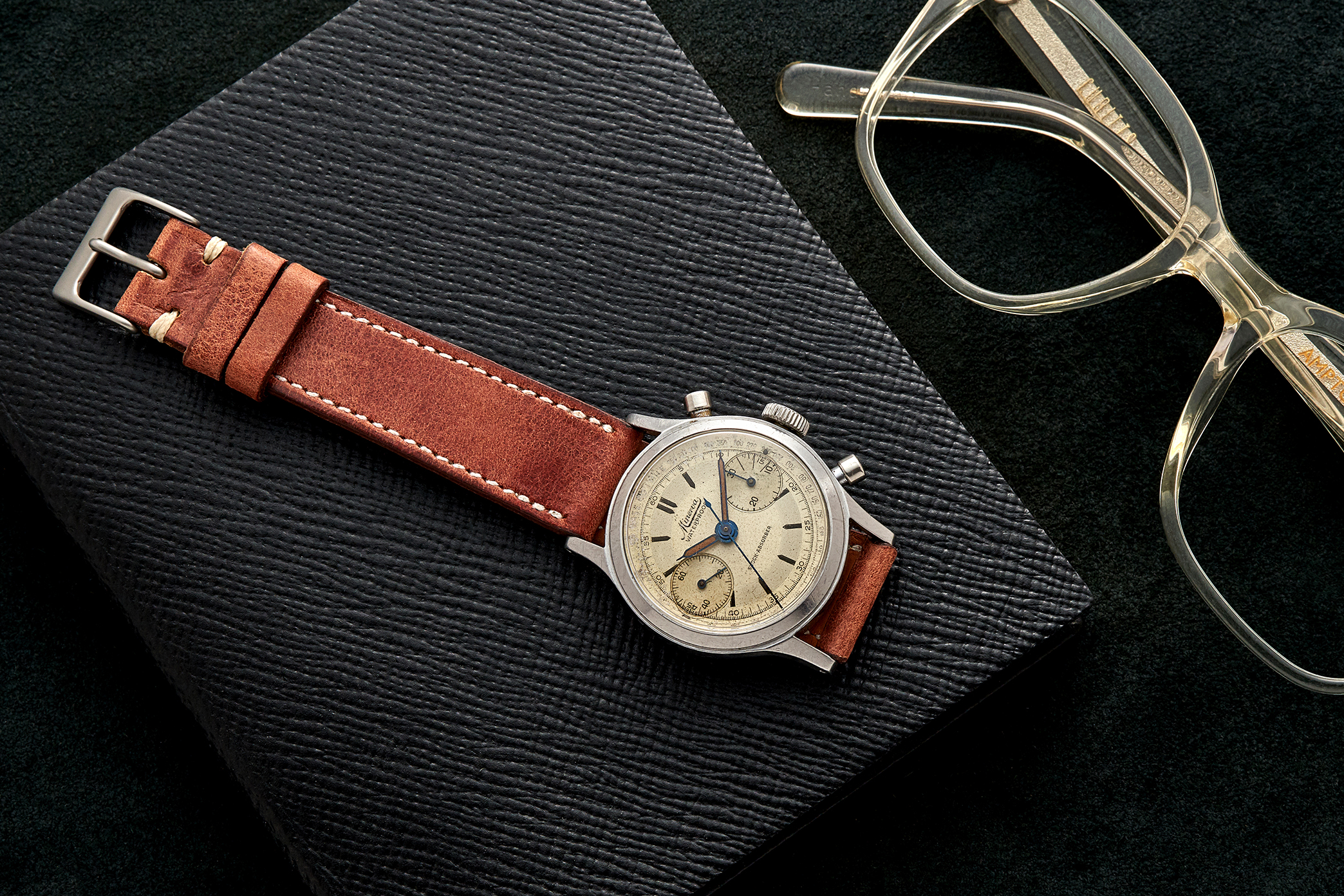 American Wristwatches 洋書 本 88年 40s 50s American Wristwatches: Five Decades of Style and Design