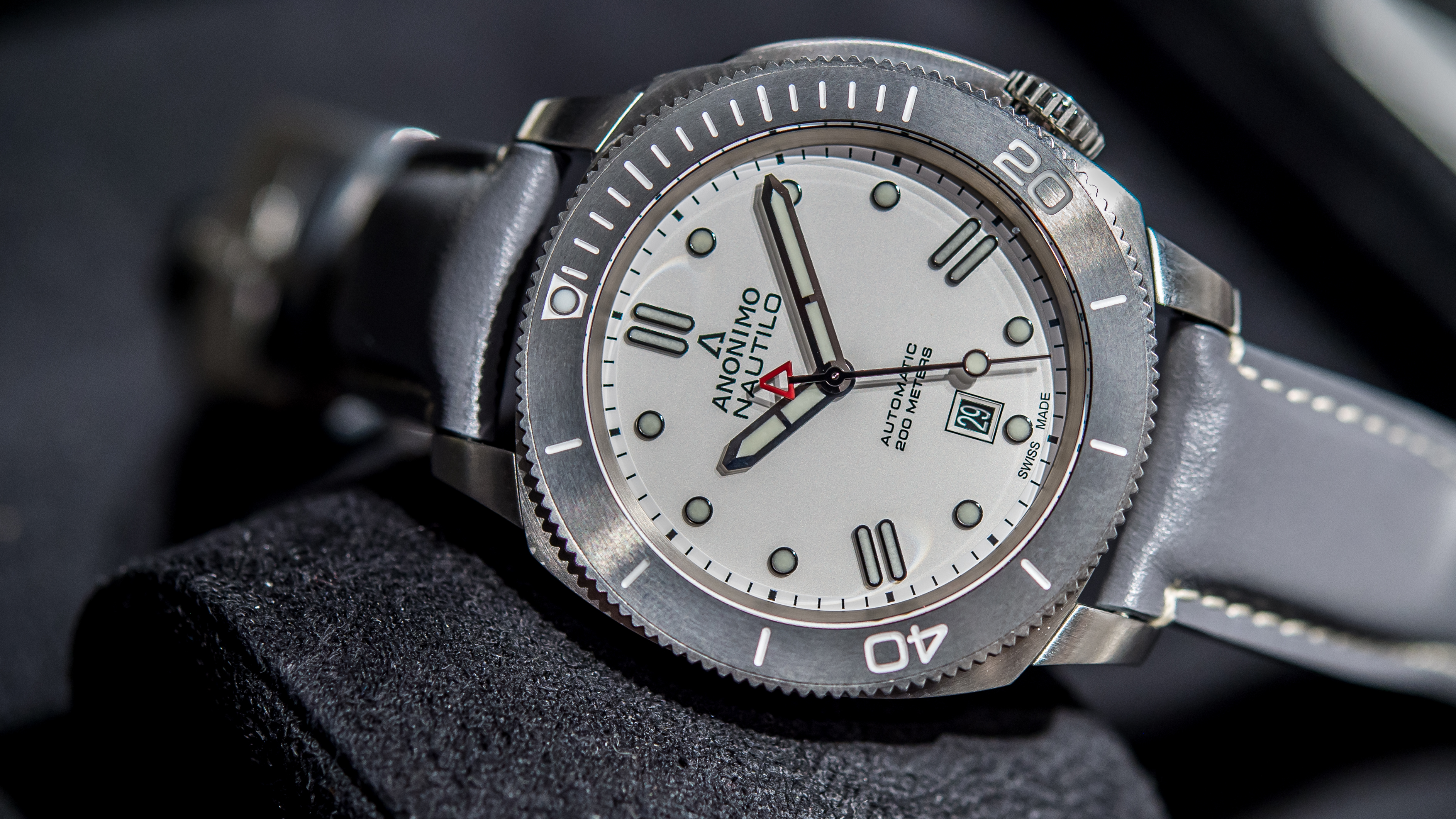 Hands On The Anonimo Nautilo Automatic Hodinkee